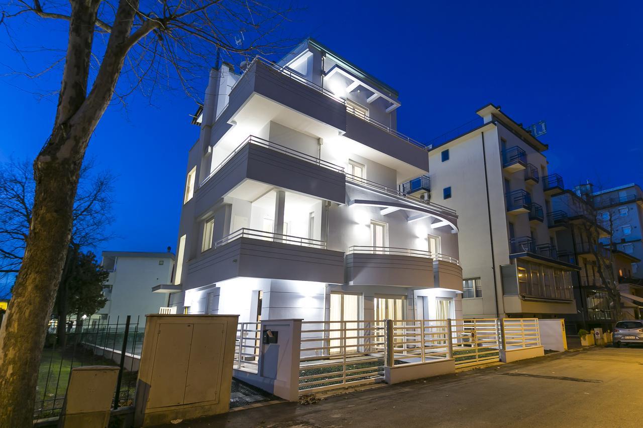 Aparthotel Residenza Riva Azzurra Rímini Exterior foto