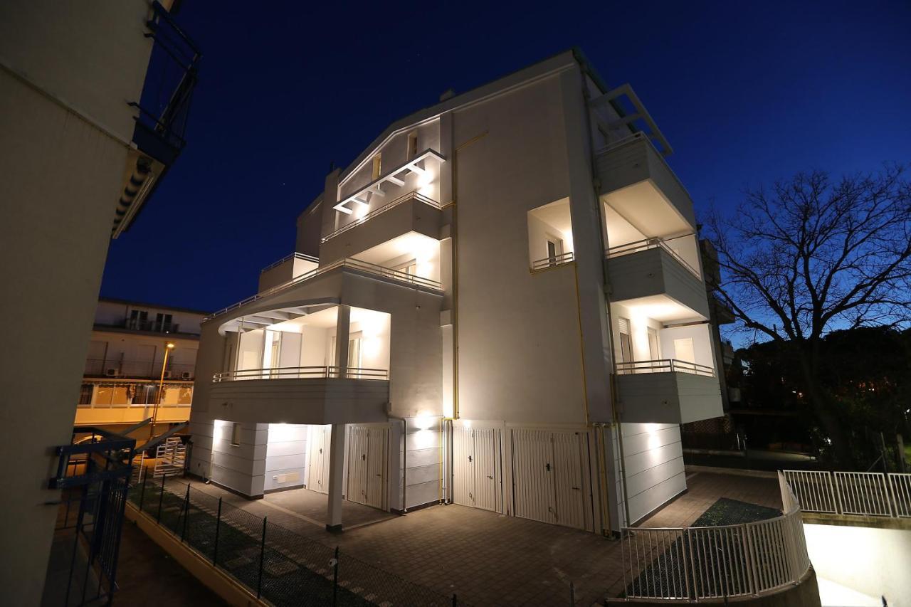 Aparthotel Residenza Riva Azzurra Rímini Habitación foto